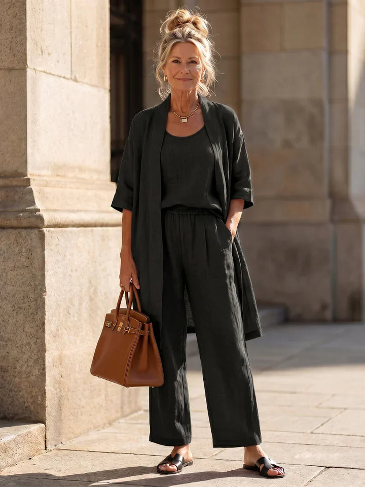 Veda Bremen Linnea lightweight linen set featuring a relaxed fit and natural beige color, ideal for casual summer wear.