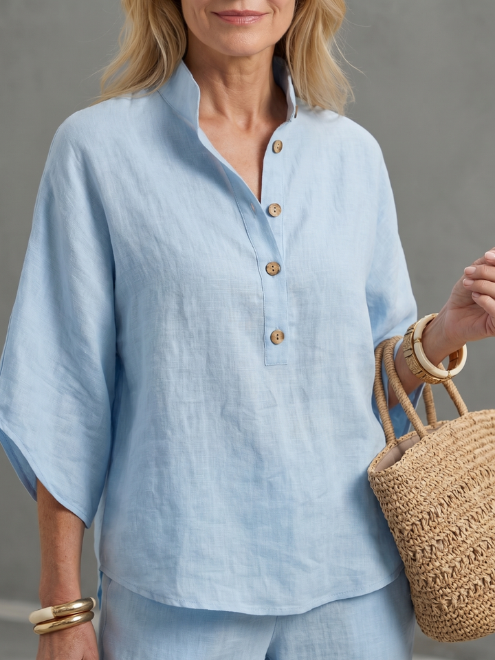 Veda Bremen Carolyn Geknöpftes Tunika and Hosen Set in soft fabric, featuring button details and a relaxed fit, casual and stylish.