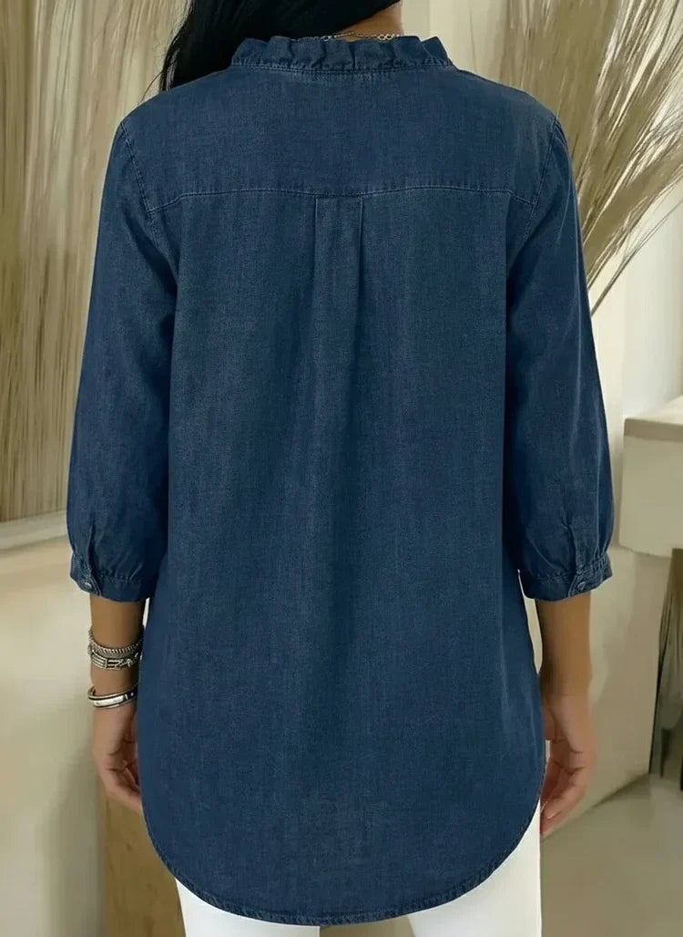 Veda Bremen VERA everyday safe blouse in a classic design, featuring a comfortable fit and neutral color, suitable for daily wear.