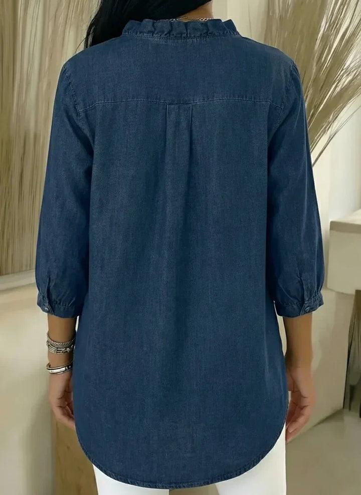 Veda Bremen VERA everyday safe blouse in a classic design, featuring a comfortable fit and neutral color, suitable for daily wear.