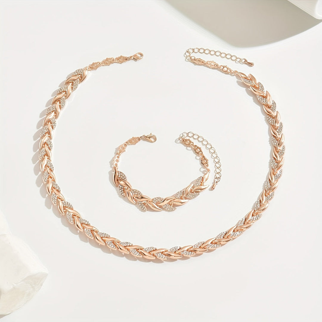 Veda Bremen Elegantes Glas Strass Fischschwanz Set featuring shimmering glass and rhinestone details, designed for elegant wear.