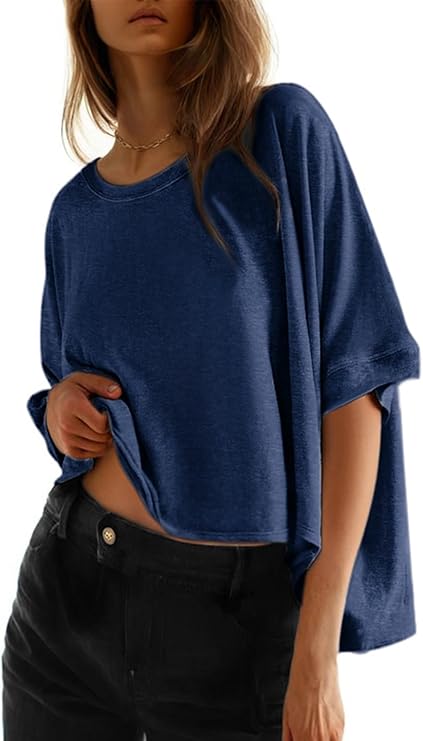 Veda Bremen ELLA Das Shirt das einfach sitzt in soft fabric, displayed on a mannequin, featuring a relaxed fit and classic design.
