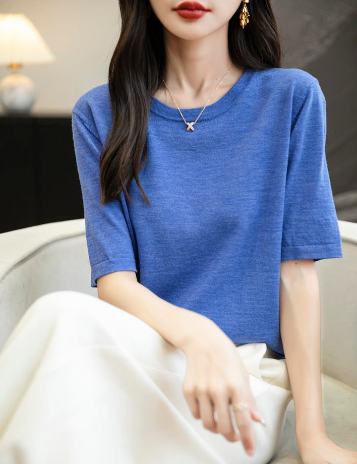 Veda Bremen 100% Merino Wool crew neck T-shirt in natural wool, showcasing soft, breathable fabric and classic fit.