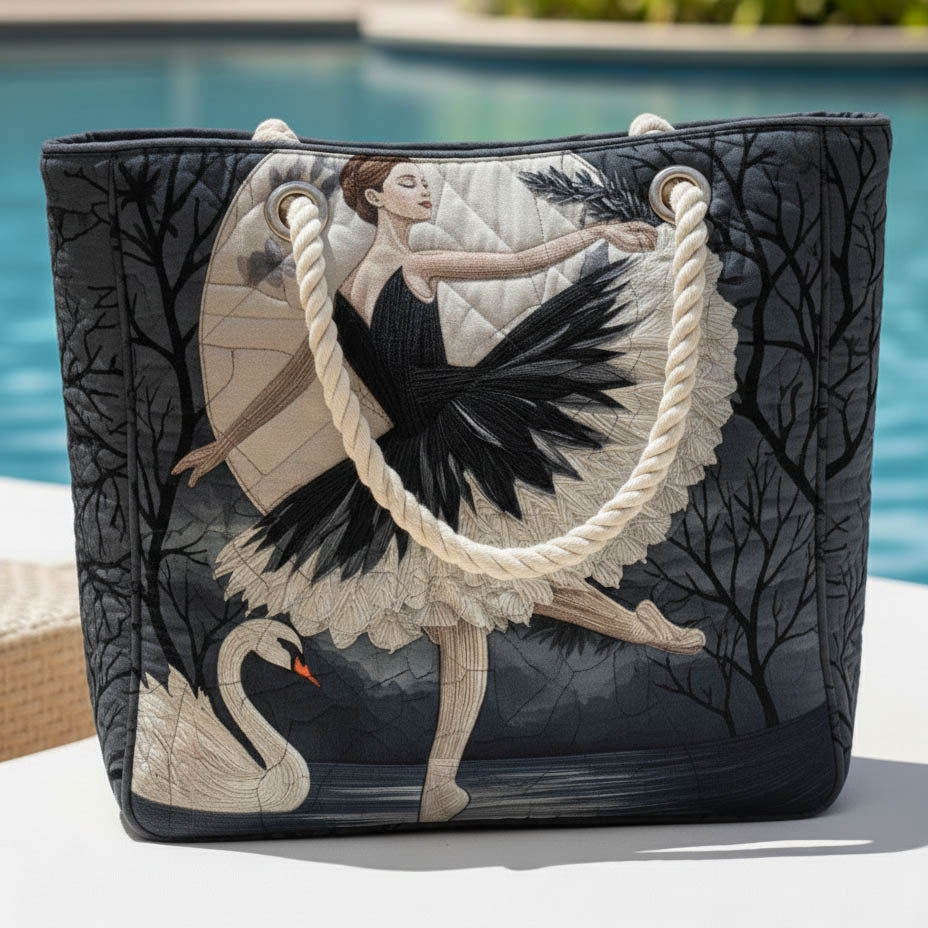 Veda Bremen quilted beach bag with elegant gesteppte design, spacious for beach essentials, stylish and practical for summer outings.