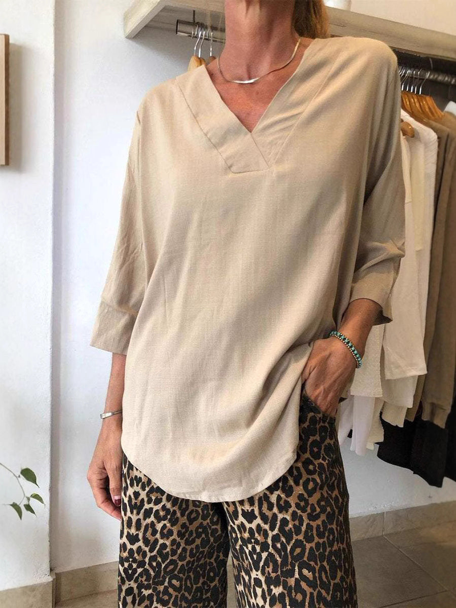Veda Bremen Amy stylish shirt in a modern design, featuring a tailored fit and crisp fabric, displayed on a hanger.
