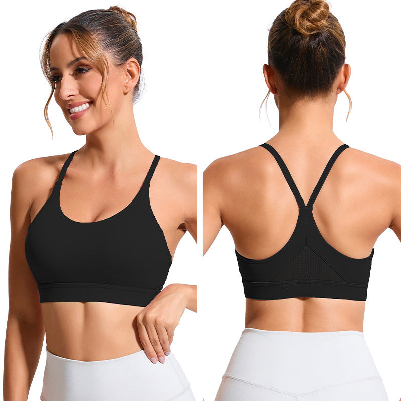 Black Veda Bremen supportive form bra with adjustable straps and seamless design for comfortable everyday wear.