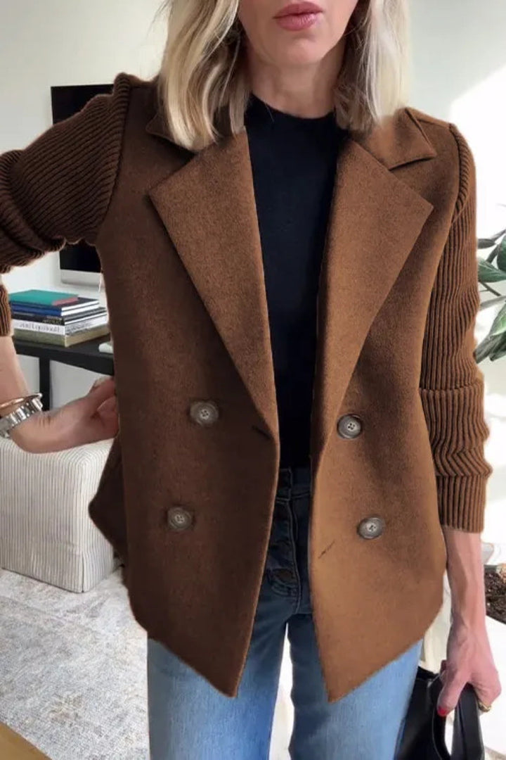 Caramel Siena blazer with knitted sleeves, stylish women&