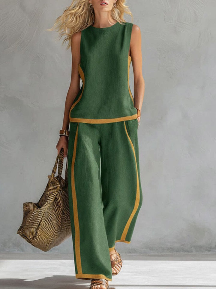 Green Cassie linen set by Veda Bremen, featuring stylish and comfortable bed linens with a soft, textured fabric.