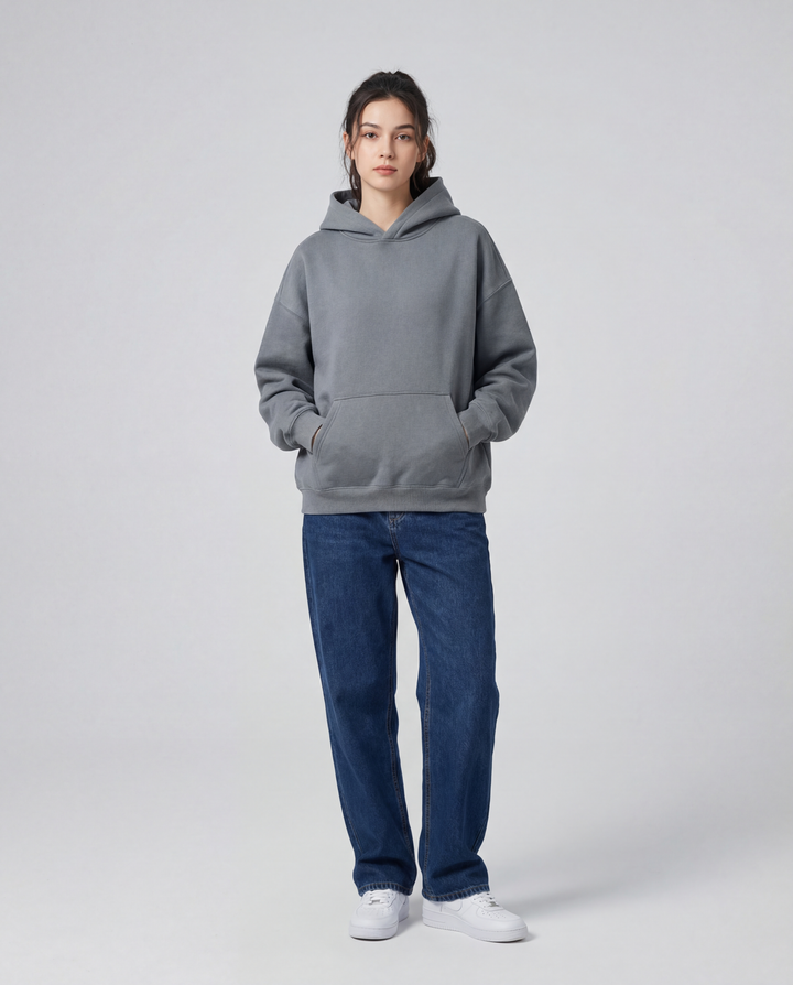 LuroLondon solid pullover hoodie in a cozy fabric, featuring a relaxed fit and classic hood design.