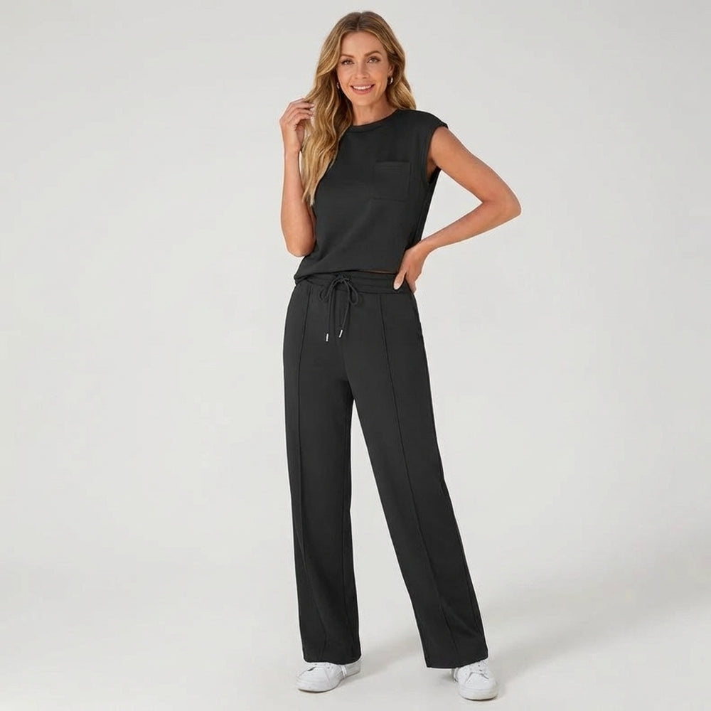 Veda Bremen Kayla casual lounge co-ord set featuring a relaxed fit top and matching pants in soft fabric, styled on a mannequin.
