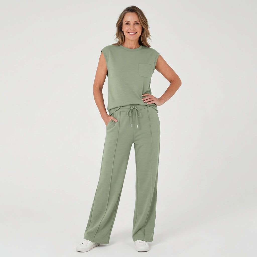 Veda Bremen Kayla casual lounge co-ord set in soft fabric, featuring a relaxed fit top and matching pants for comfortable wear.