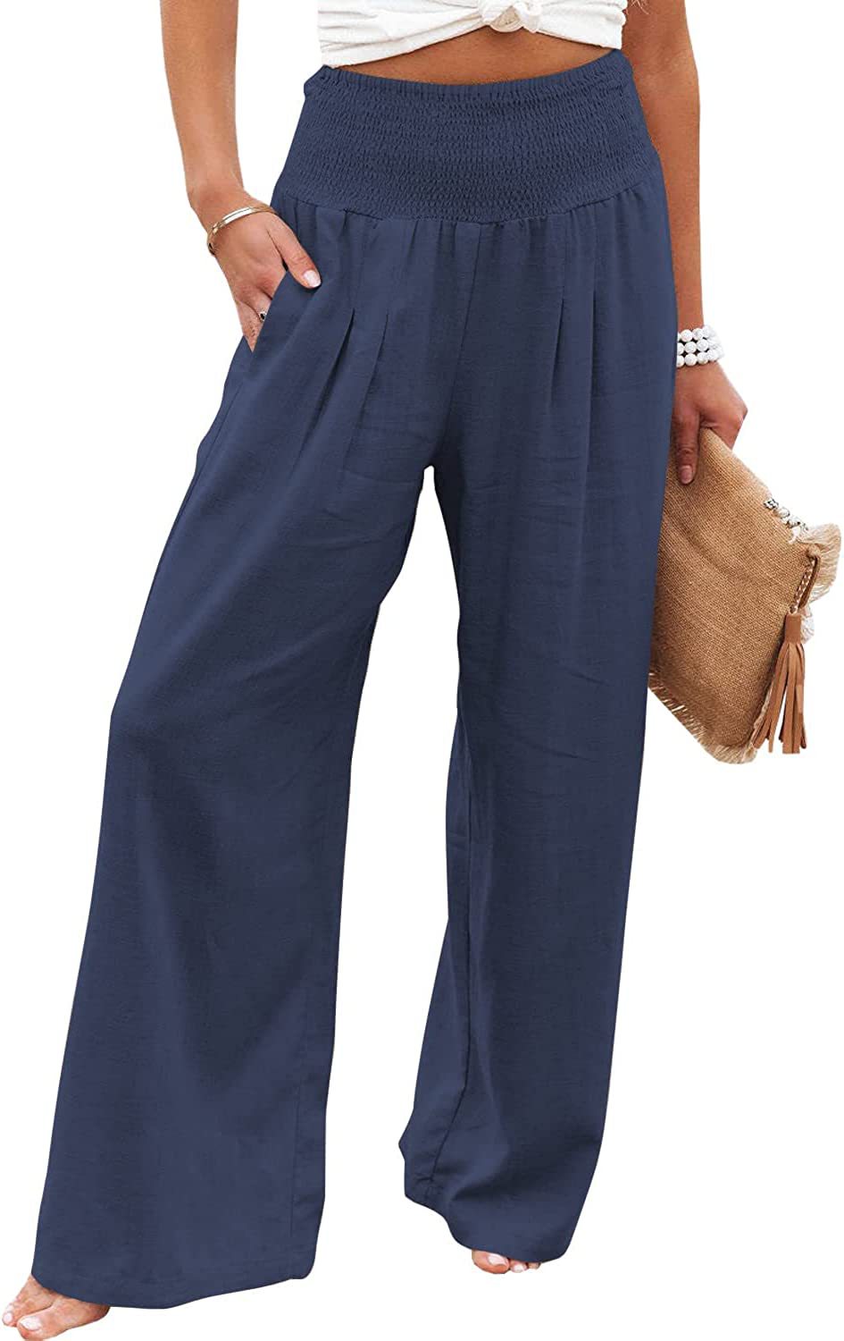 Navy blue Romy Weithose by Veda Bremen, stylish high-waisted wide-leg trousers shown on a model.