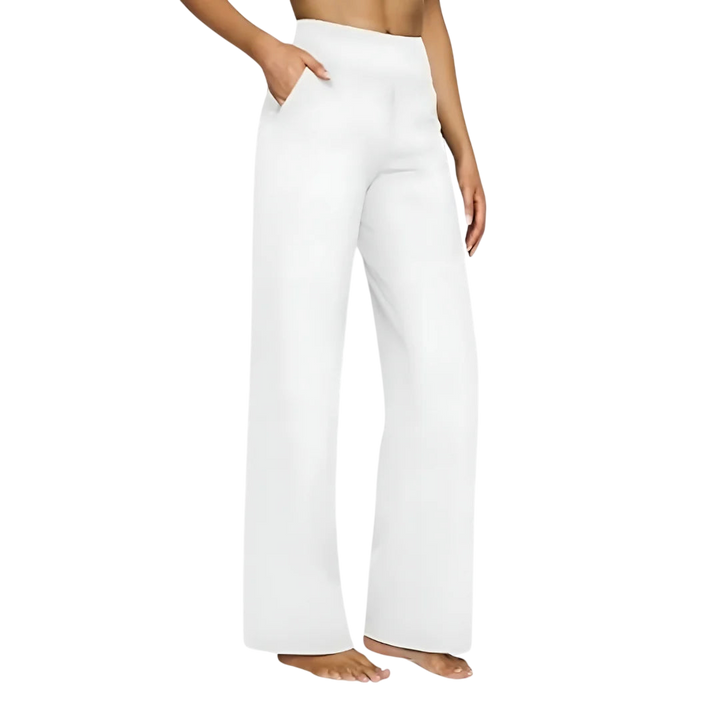 White Kara Stretch-Hose by Veda Bremen, slim-fit stretch leggings shown on a mannequin.